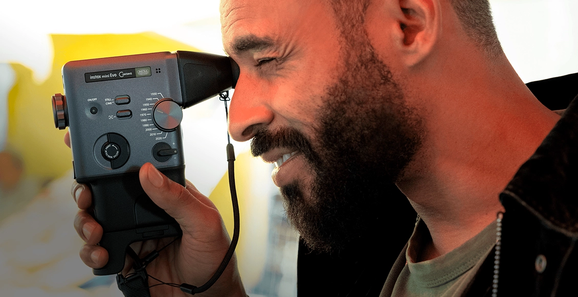 Гибридный фотоаппарат моментальной печати Fujifilm Instax Mini Evo Cinema чёрный Гибридный фотоаппарат моментальной печати Fujifilm Instax Mini Evo Cinema чёрный - 2